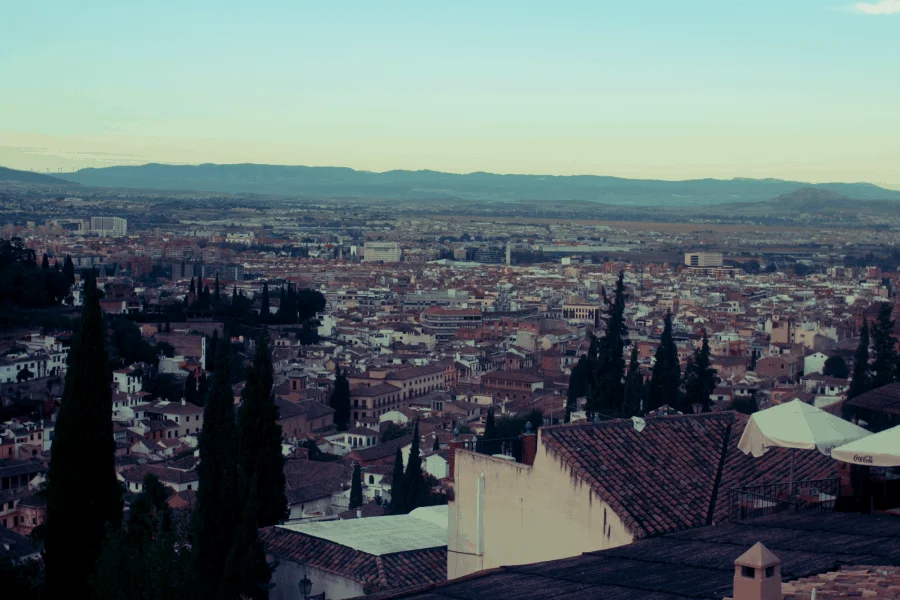 Romantic City Breaks in Europe for Valentines Day_Granada 1